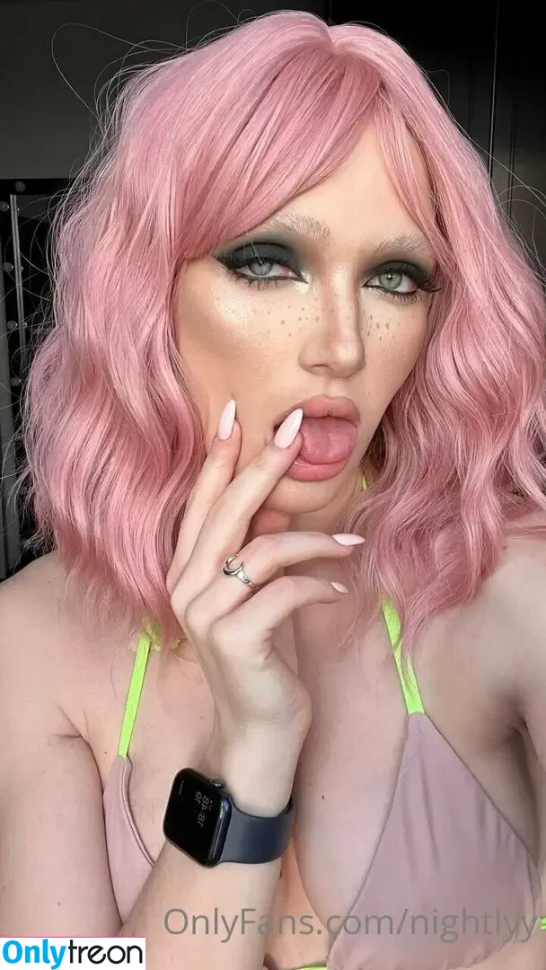 nightlyy_me nude photo #0020 (nightlyy_me)