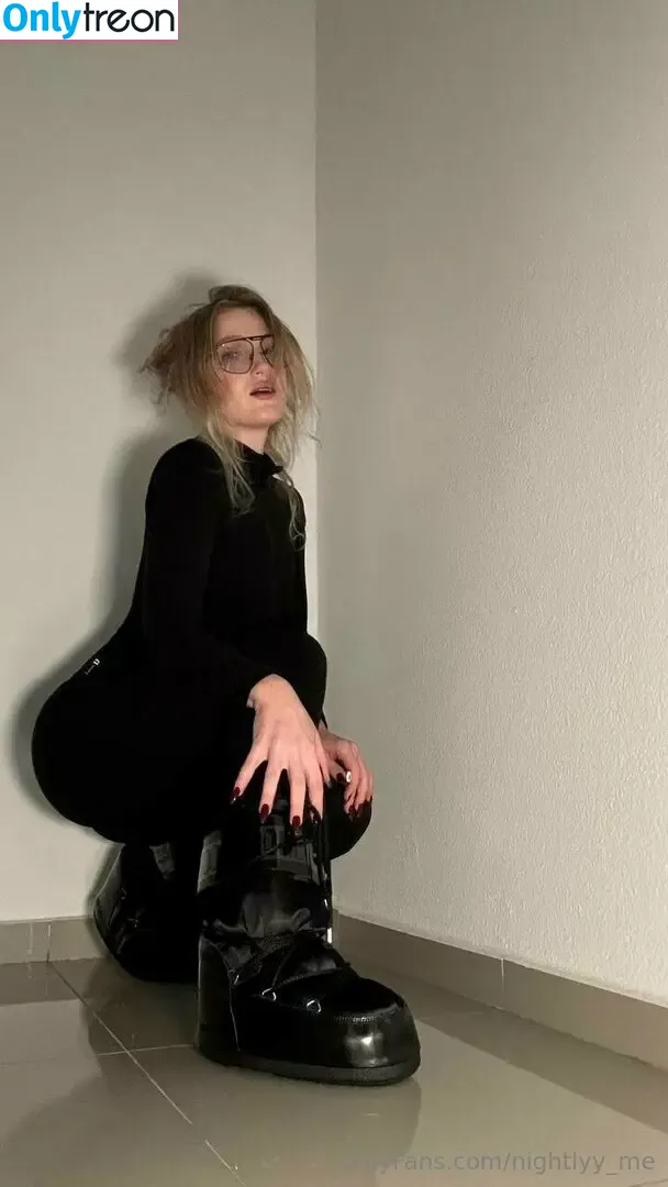 nightlyy_me nude photo #0316 (nightlyy_me)