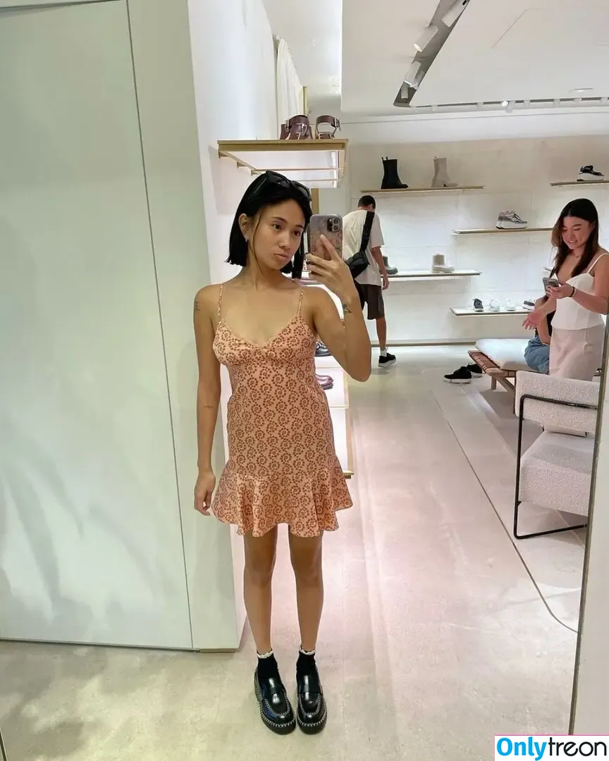 Niki Zefanya nude photo #0017 (nikizefanya / nikkizeefree)
