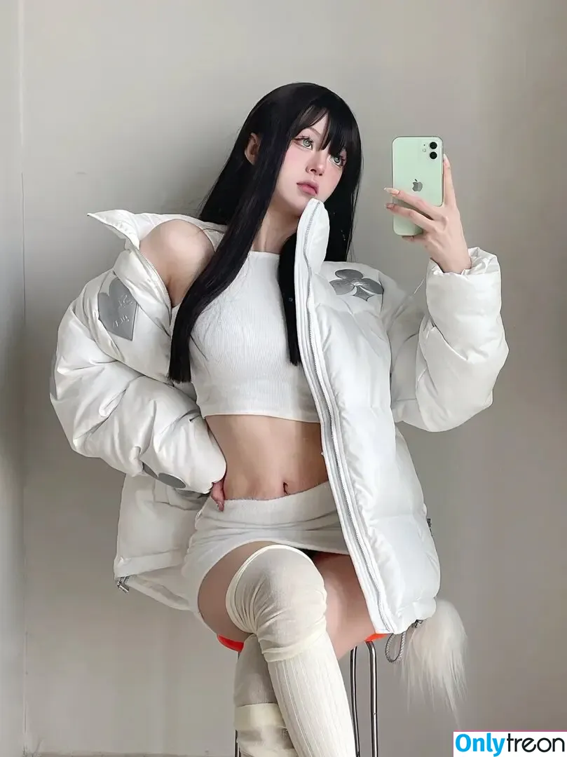 NikiMeow nude photo #0058 (nikimeow_ / nikimeowxo)