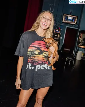 Nikki Glaser / nikkiglaser nude photo #0447