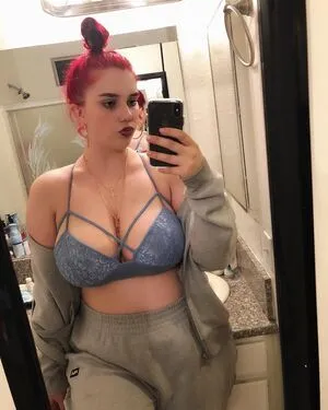 Nikkimichay nude photo #0030