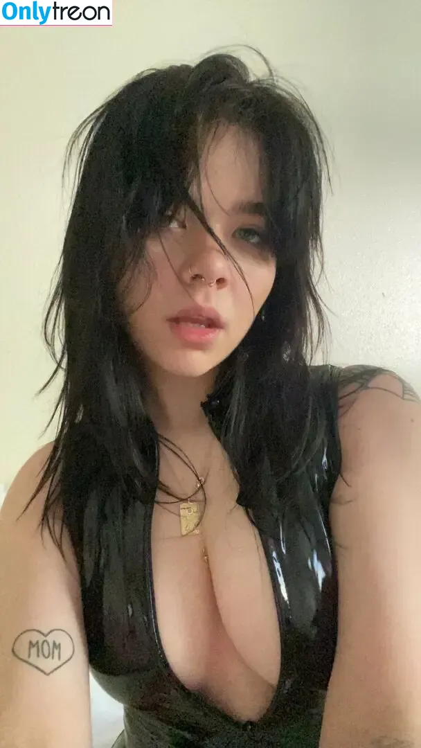 nikkinatural nude photo #0047 (nikkinatural)