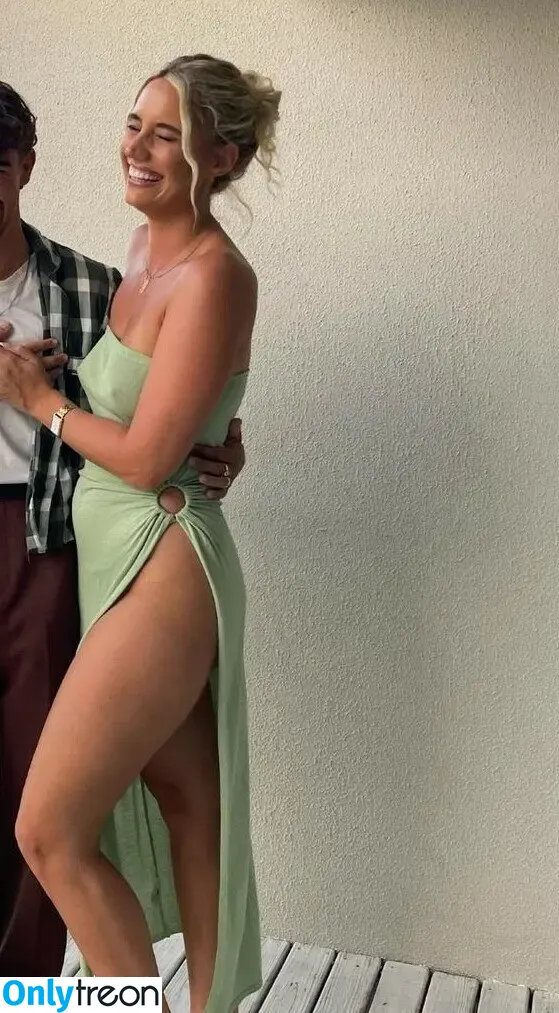 Nikkita Smith nude photo #0026 (the.nikkss)