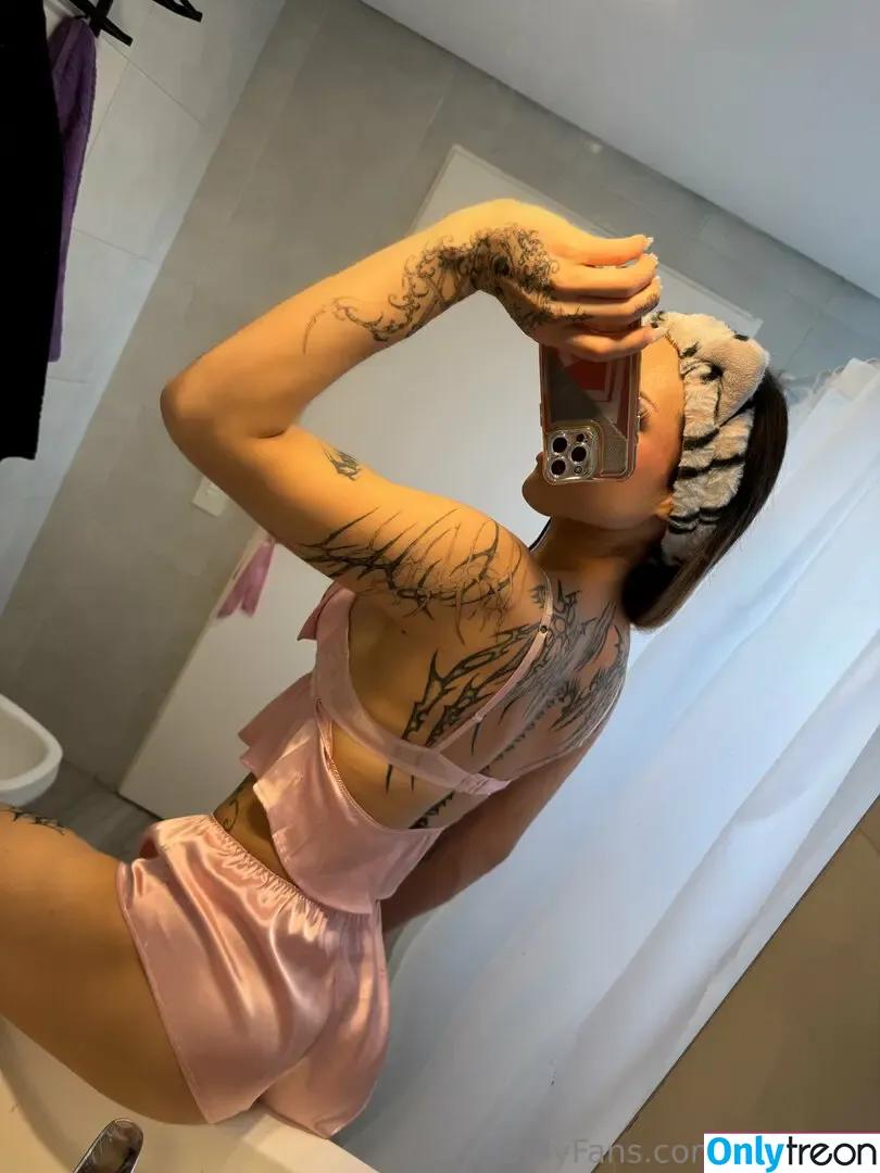 nikkita.ts nude photo #0091 (Nikkita Slayer / nikkitaslayer)
