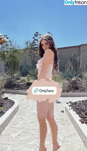  nude photo #0007