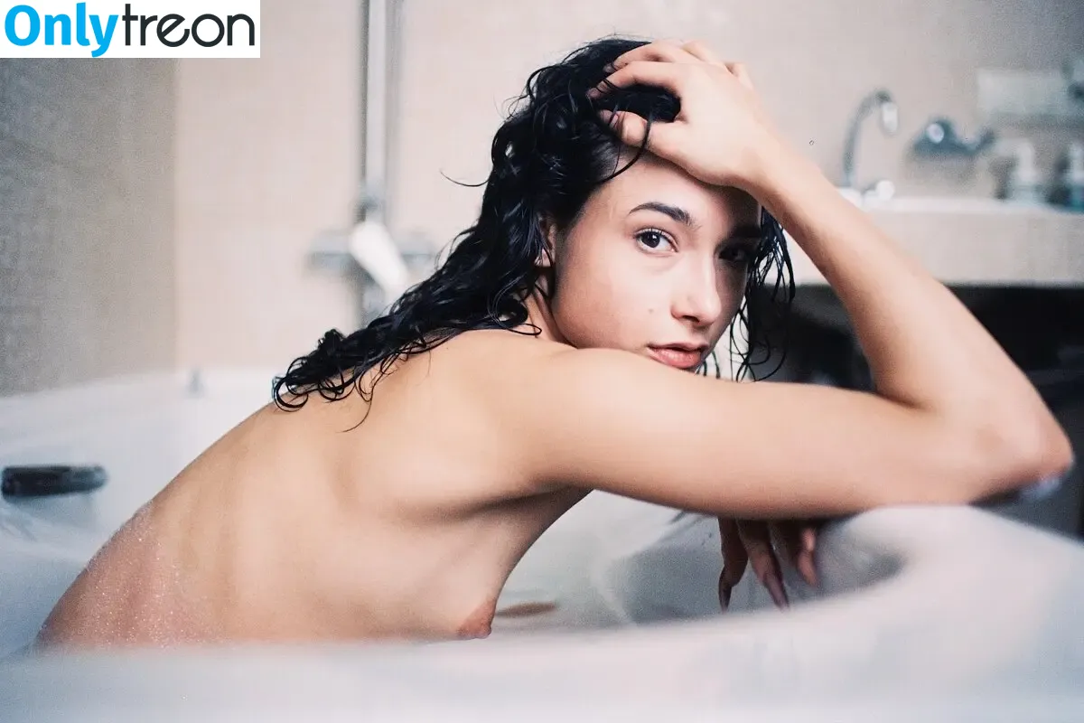 Nikol Beylik nude photo #0684 (Lily Hayjes / Wandaweb / nikolxxnikol / pronixyy)