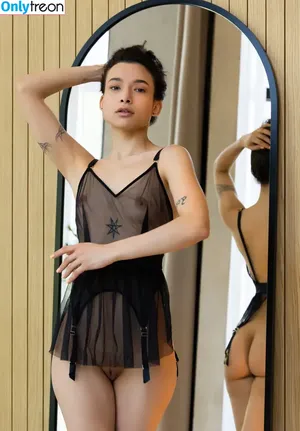 Nikol Beylik / Lily Hayjes / Wandaweb / nikolxxnikol / pronixyy nude photo #1149