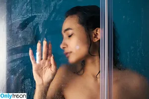 Nikol Beylik / Lily Hayjes / Wandaweb / nikolxxnikol / pronixyy nude photo #1213