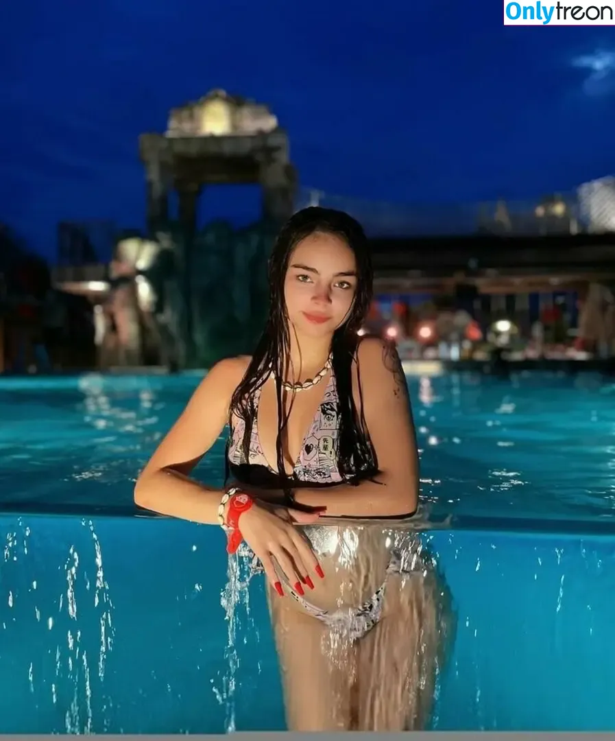 Nikola Biela nude photo #0197 (nikita.alokin / nikitkaaa_oficjalnie)