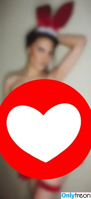 nikoletafrey / nikoleta.milenova nude photo #0109