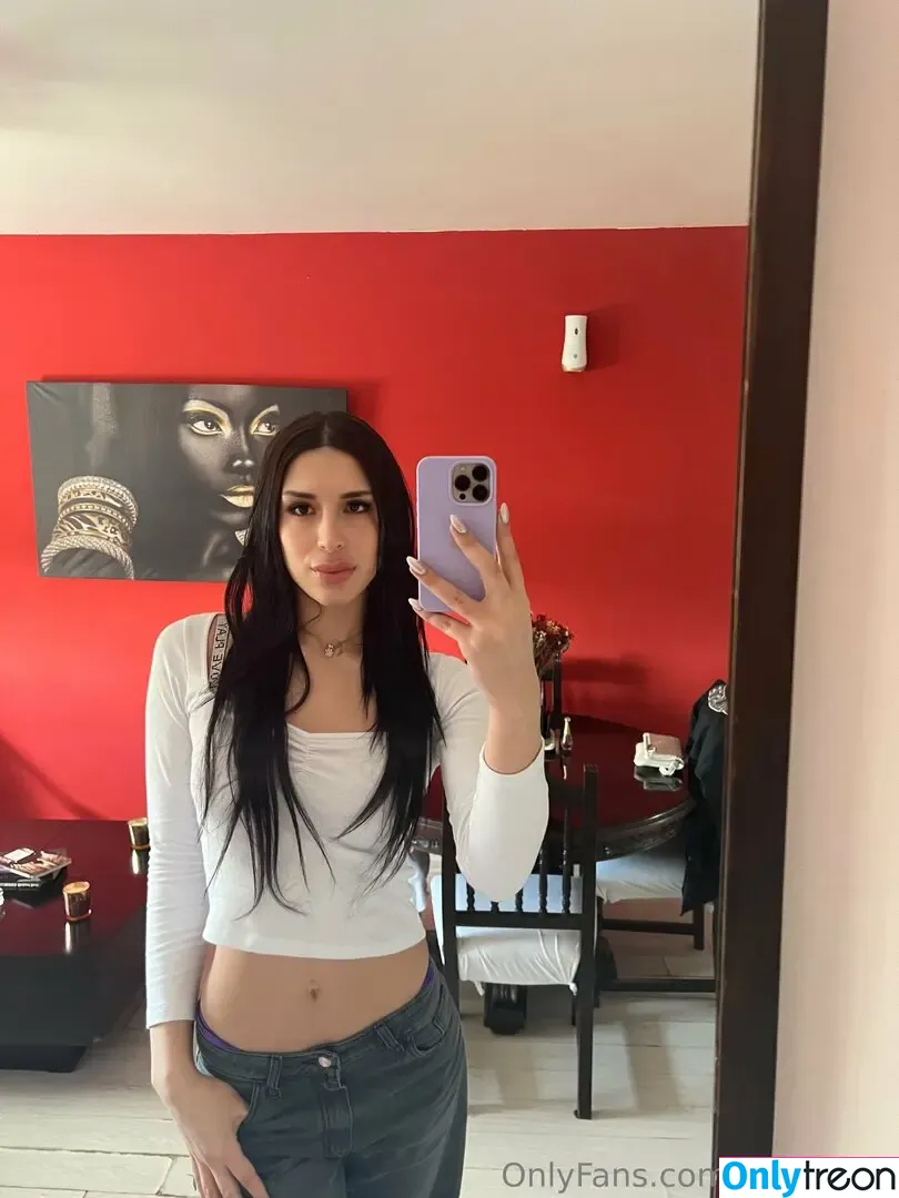 nikycerini nude photo #0053 (nikycerini)