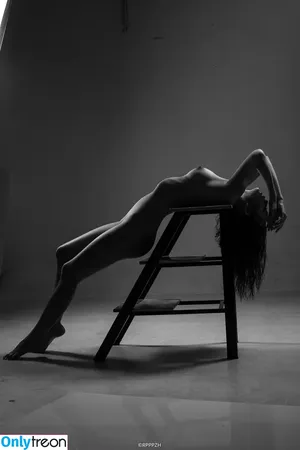 nimtharin / tharinnim nude photo #0572