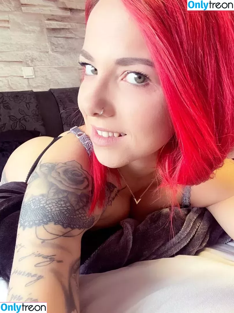 Nina Devil nude photo #0038 (NinaDevil666 / ninadeviloffizielles)