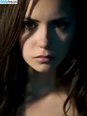 Nina Dobrev / nina nude photo #0041