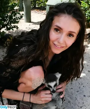 Nina Dobrev / nina nude photo #0369