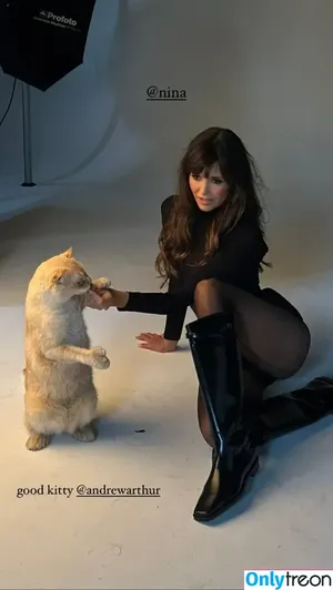 Nina Dobrev / nina nude photo #0622