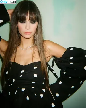 Nina Dobrev / nina nude photo #0871