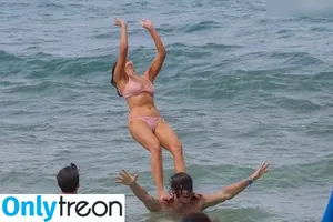 Nina Dobrev / nina nude photo #0906