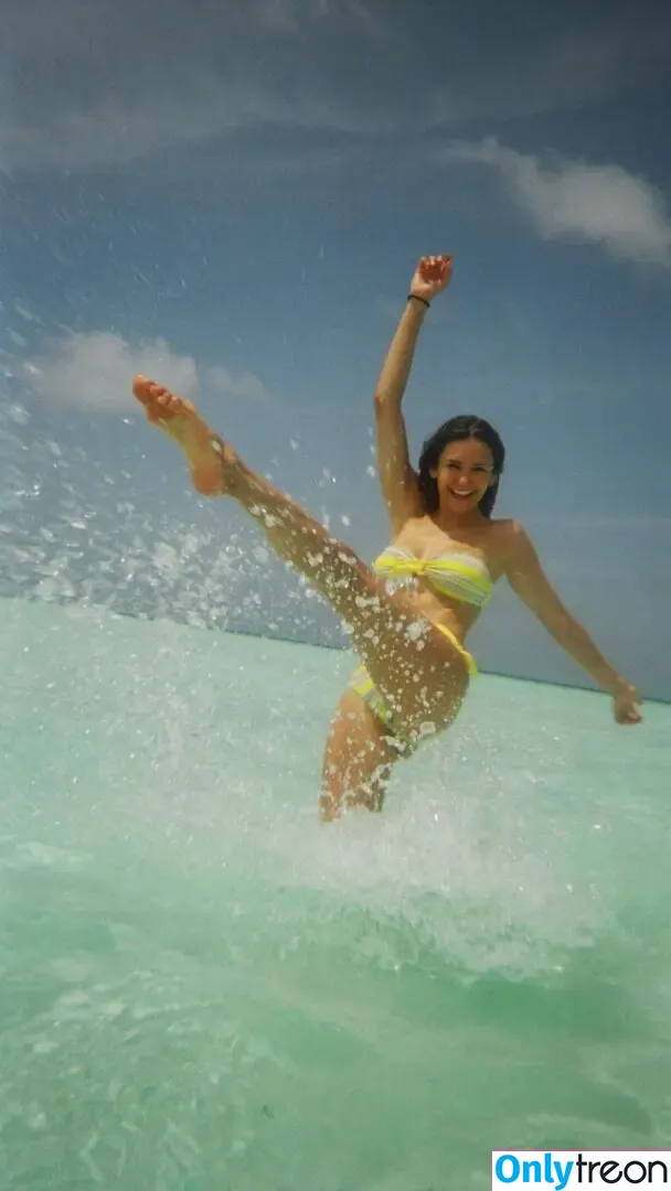 Nina Dobrev nude photo #0117 (nina)