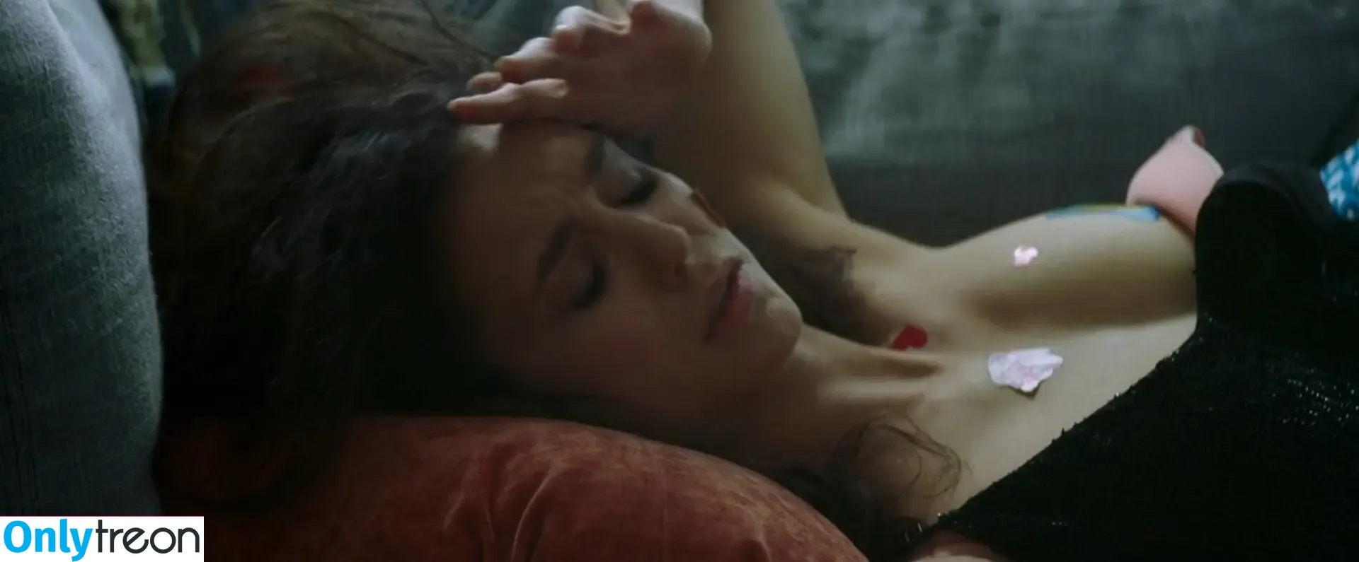 Nina Dobrev nude photo #0677 (nina)