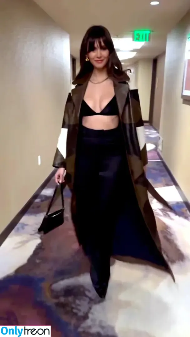 Nina Dobrev nude photo #0751 (nina)