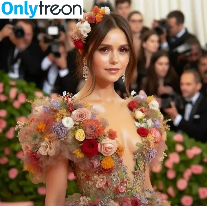 Nina Dobrev nude photo #0880 (nina)
