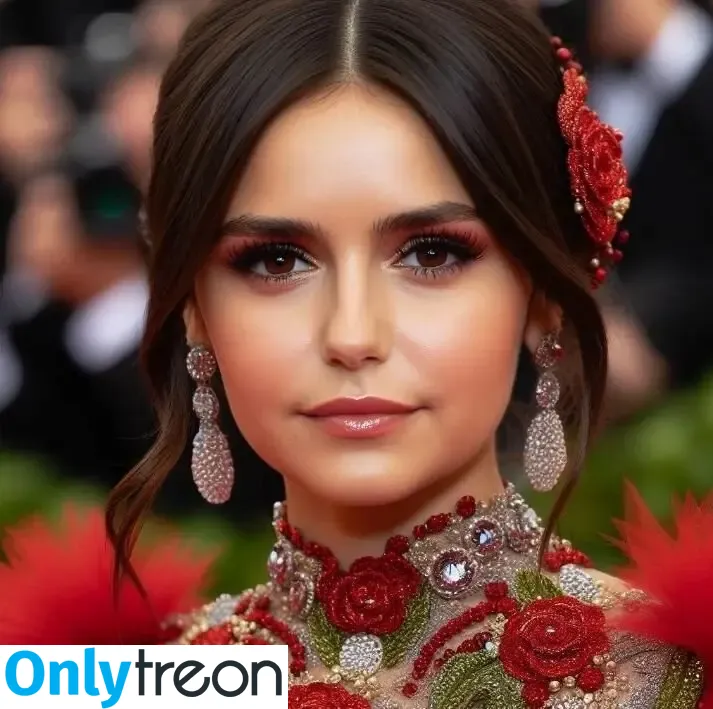 Nina Dobrev nude photo #0881 (nina)