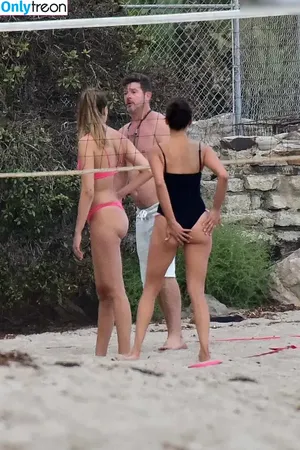 Nina Dobrev / nina nude photo #1698