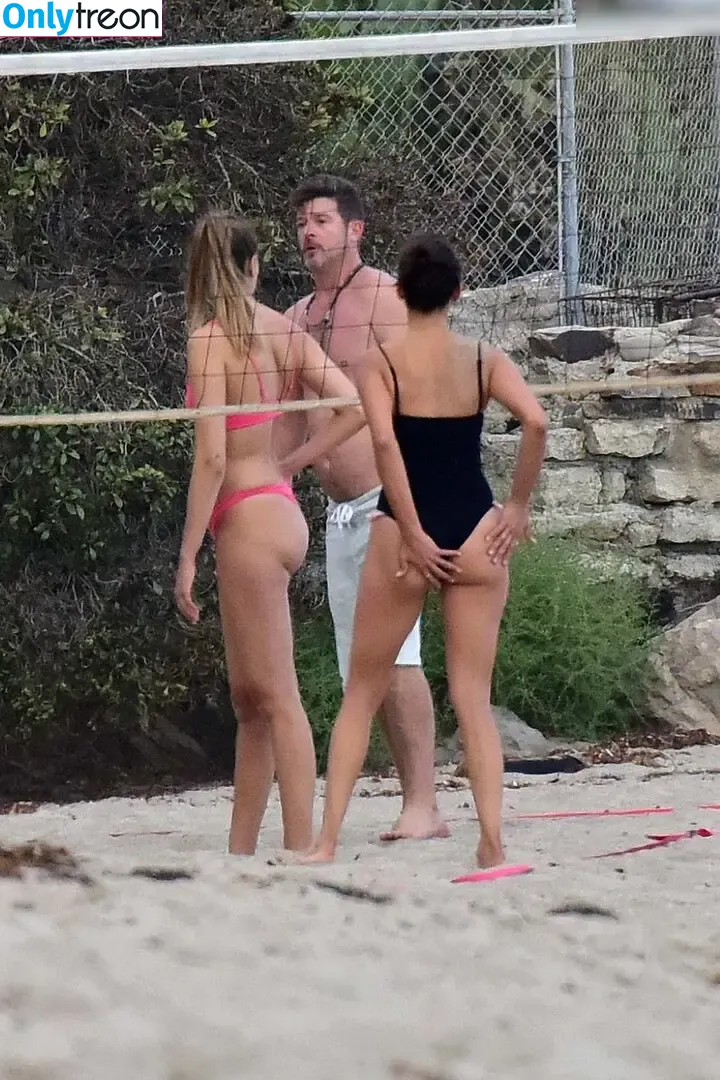 Nina Dobrev nude photo #1698 (nina)