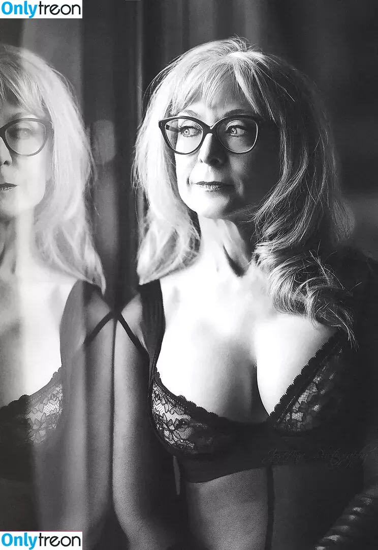Nina Hartley nude photo #0535 (miss_nina_hartley / ninaland)