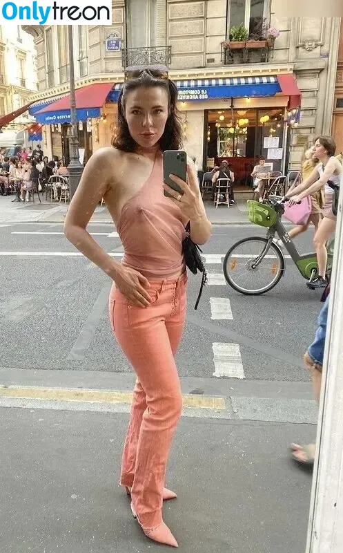 Nina Kraviz nude photo #0118 (ninakraviz)