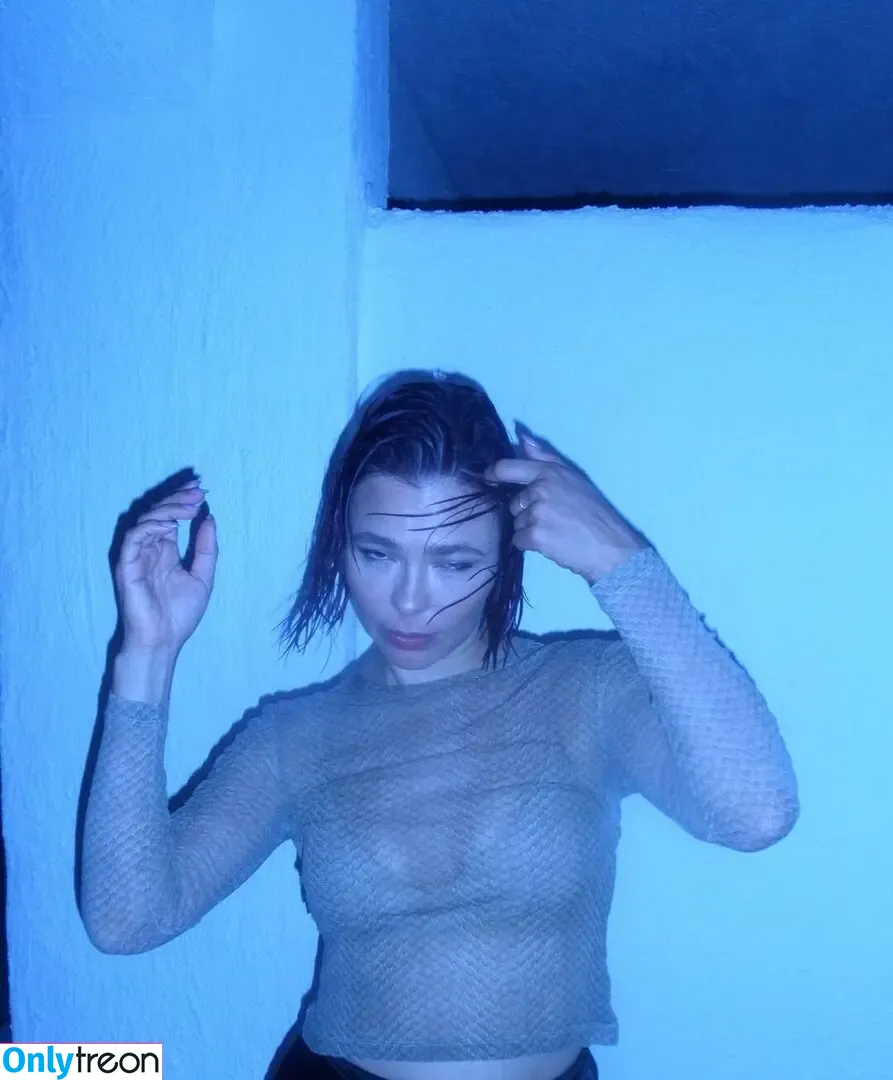 Nina Kraviz nude photo #0149 (ninakraviz)