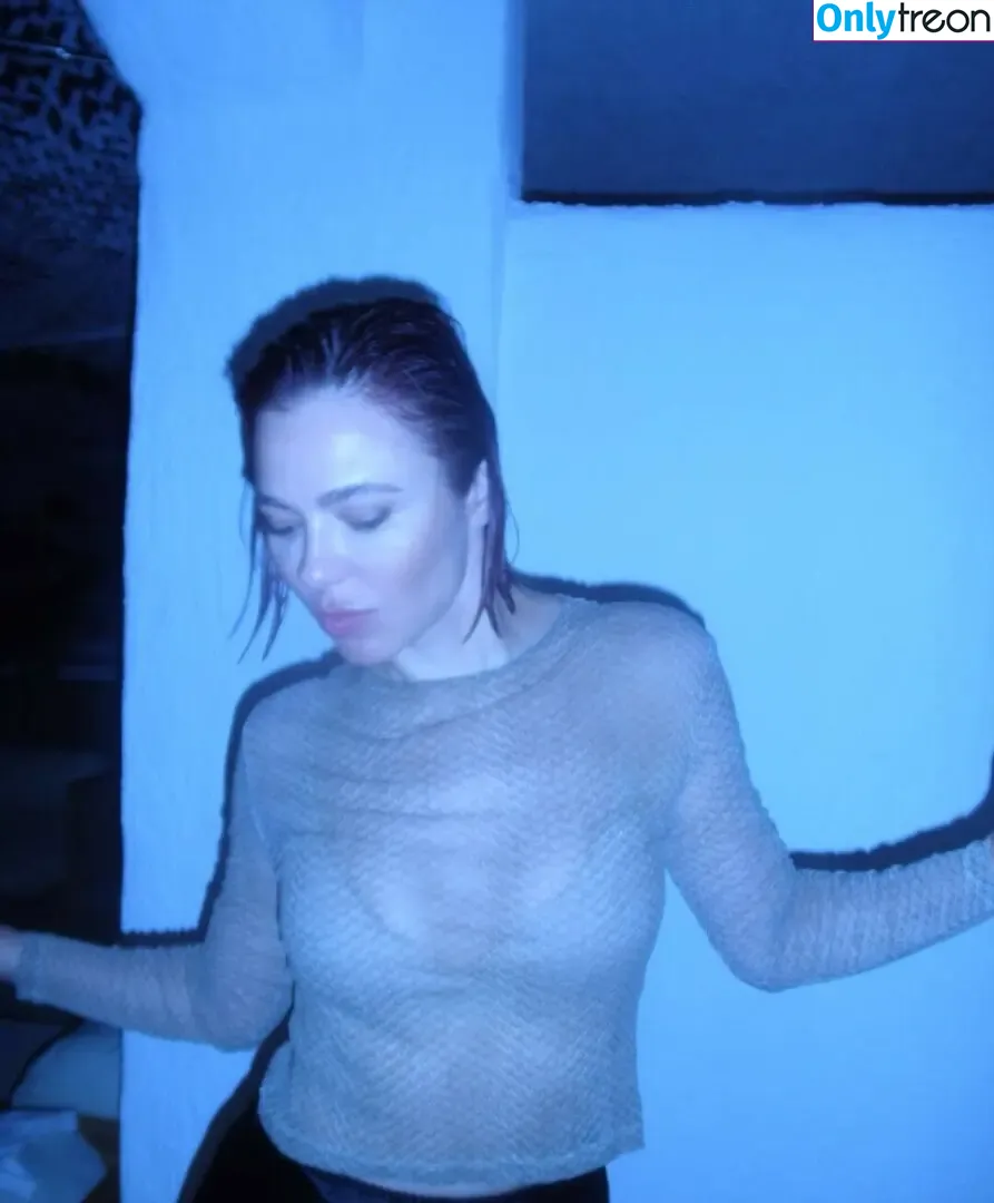 Nina Kraviz nude photo #0150 (ninakraviz)