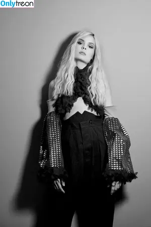 Nina Nesbitt / ninanesbitt nude photo #0006