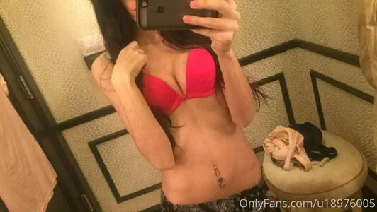 ninakhalifa / nina.khalifa_ nude photo #0038