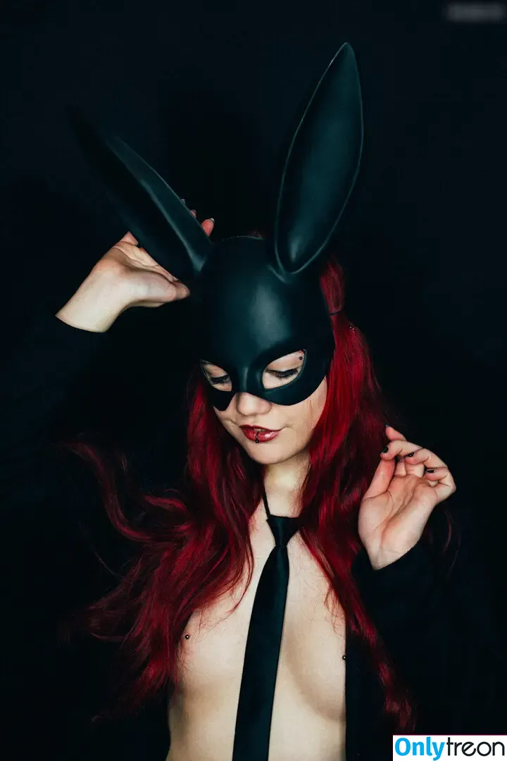 NineLives nude photo #0025 (ninelives.model)