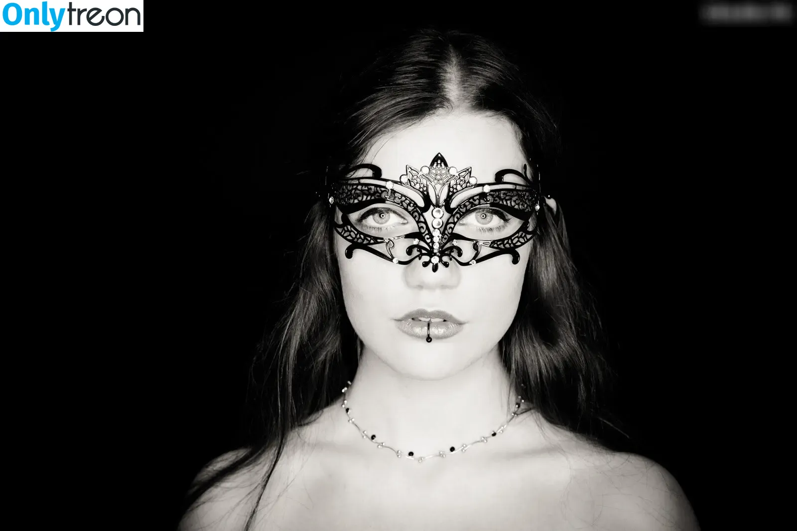 NineLives nude photo #0033 (ninelives.model)