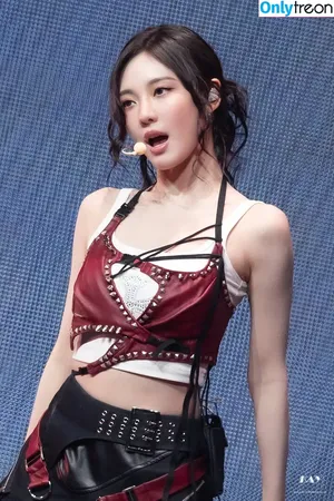 Ningning (æspa / aespa / imnotningning / littlechopper nude photo #0701