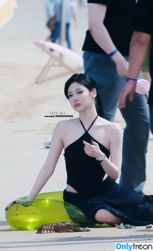 Ningning (æspa / aespa / imnotningning / littlechopper nude photo #0997