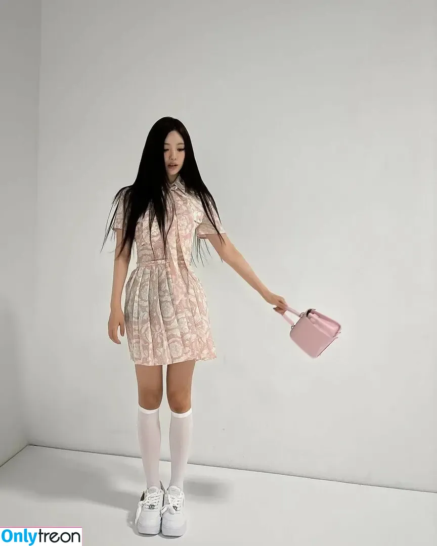 Ningning (æspa nude photo #0023 (aespa / imnotningning / littlechopper)