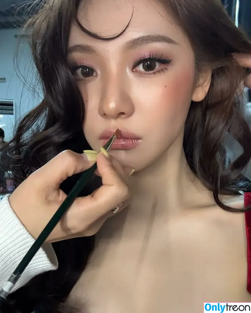 Ningning (æspa nude photo #0741 (aespa / imnotningning / littlechopper)