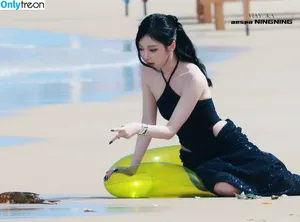 Ningning (æspa / aespa / imnotningning / littlechopper nude photo #1020