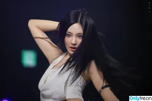 Ningning (æspa / aespa / imnotningning / littlechopper nude photo #1123