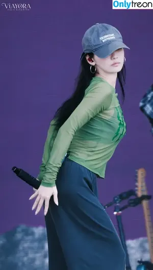 Ningning (æspa / aespa / imnotningning / littlechopper nude photo #1158