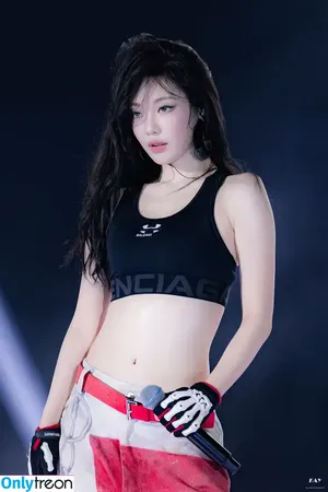 Ningning (æspa / aespa / imnotningning / littlechopper nude photo #1246