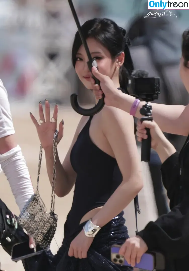 Ningning (æspa nude photo #1037 (aespa / imnotningning / littlechopper)