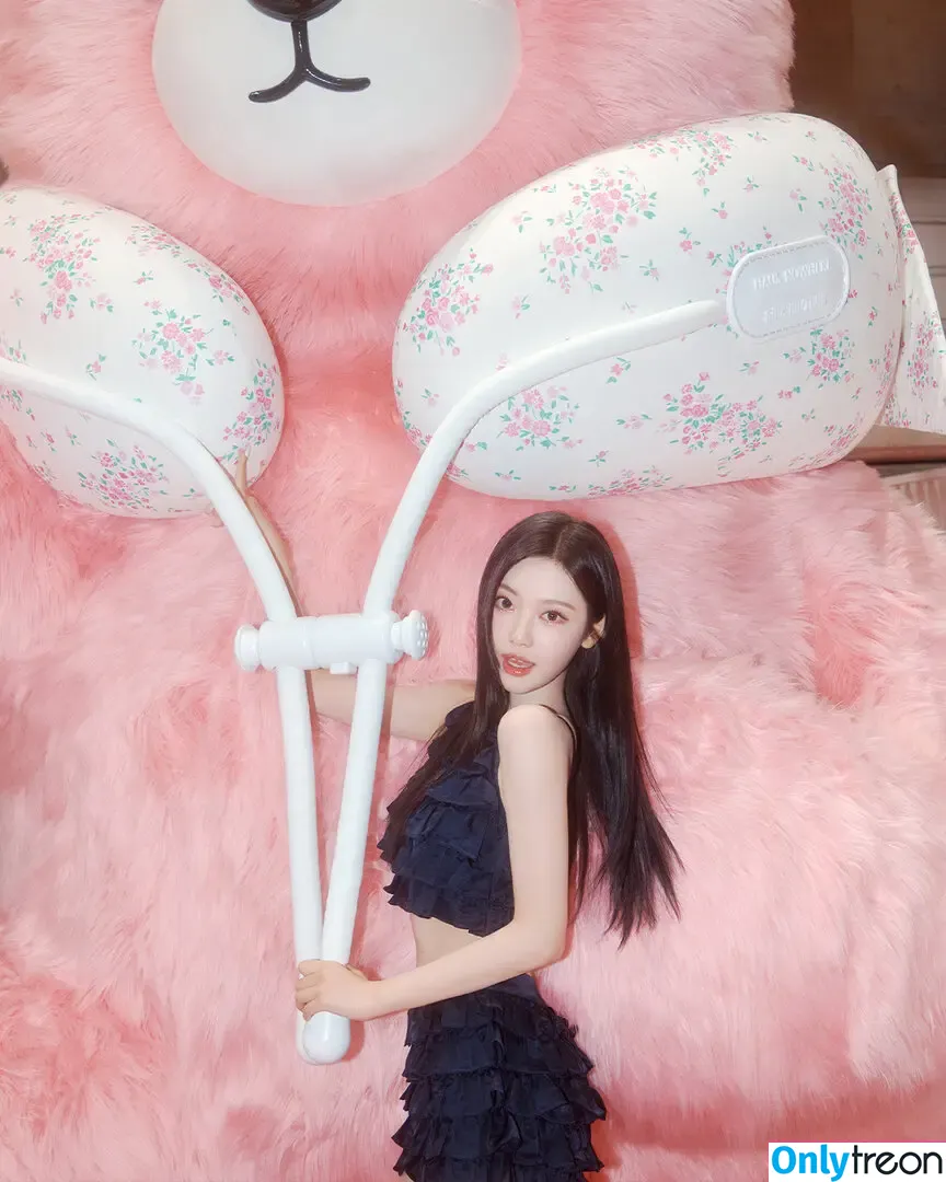 Ningning (æspa nude photo #1300 (aespa / imnotningning / littlechopper)
