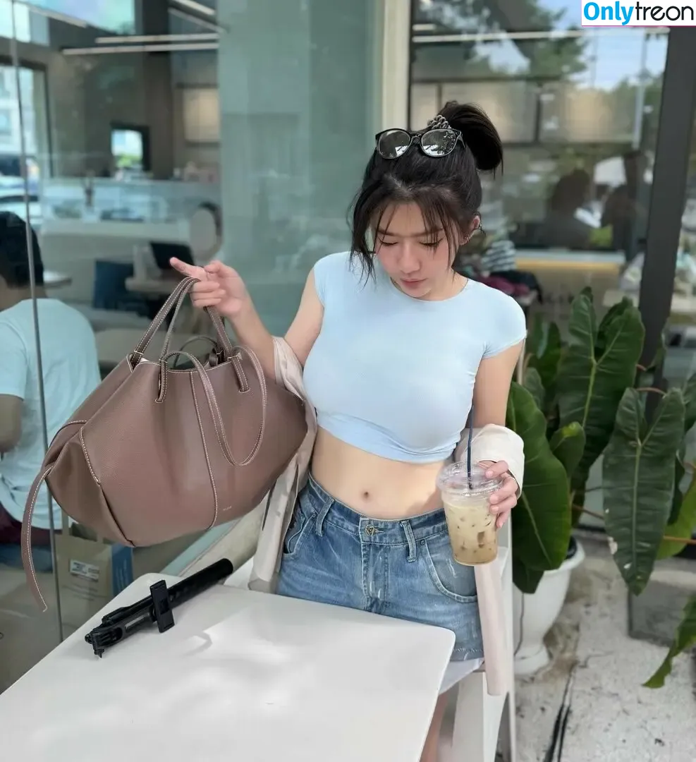Niparat Konyai nude photo #0285 (Mika / mikahoney / mikanaka9999 / mikapok99)