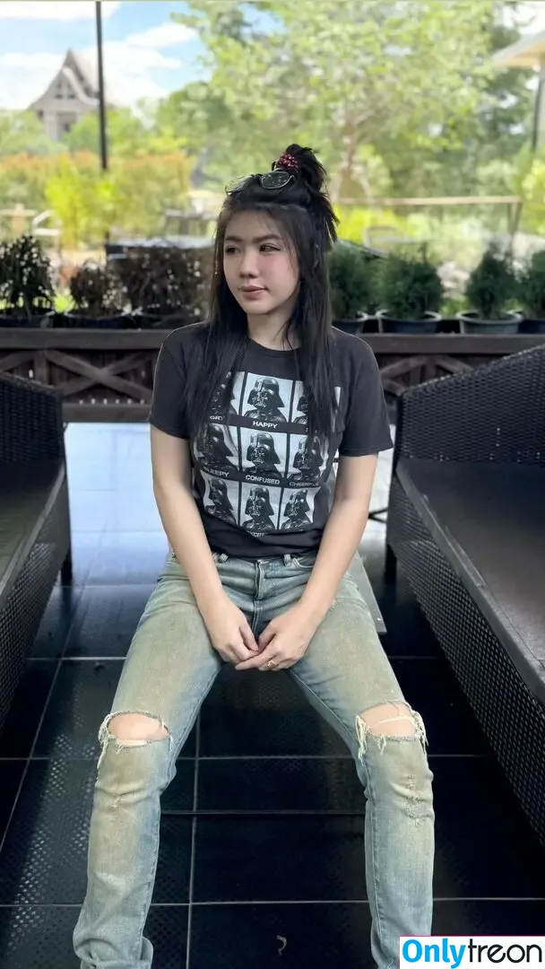 Niparat Konyai nude photo #0314 (Mika / mikahoney / mikanaka9999 / mikapok99)